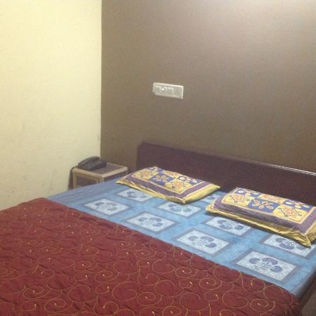 Hotel Kamal Kunj Τζαϊπούρ Εξωτερικό φωτογραφία