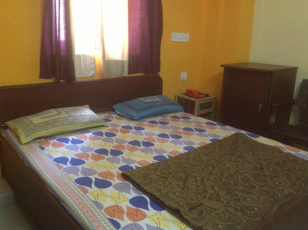Hotel Kamal Kunj Τζαϊπούρ Δωμάτιο φωτογραφία