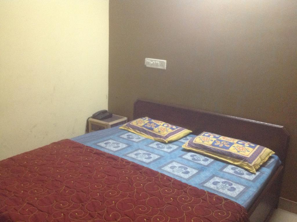 Hotel Kamal Kunj Τζαϊπούρ Εξωτερικό φωτογραφία